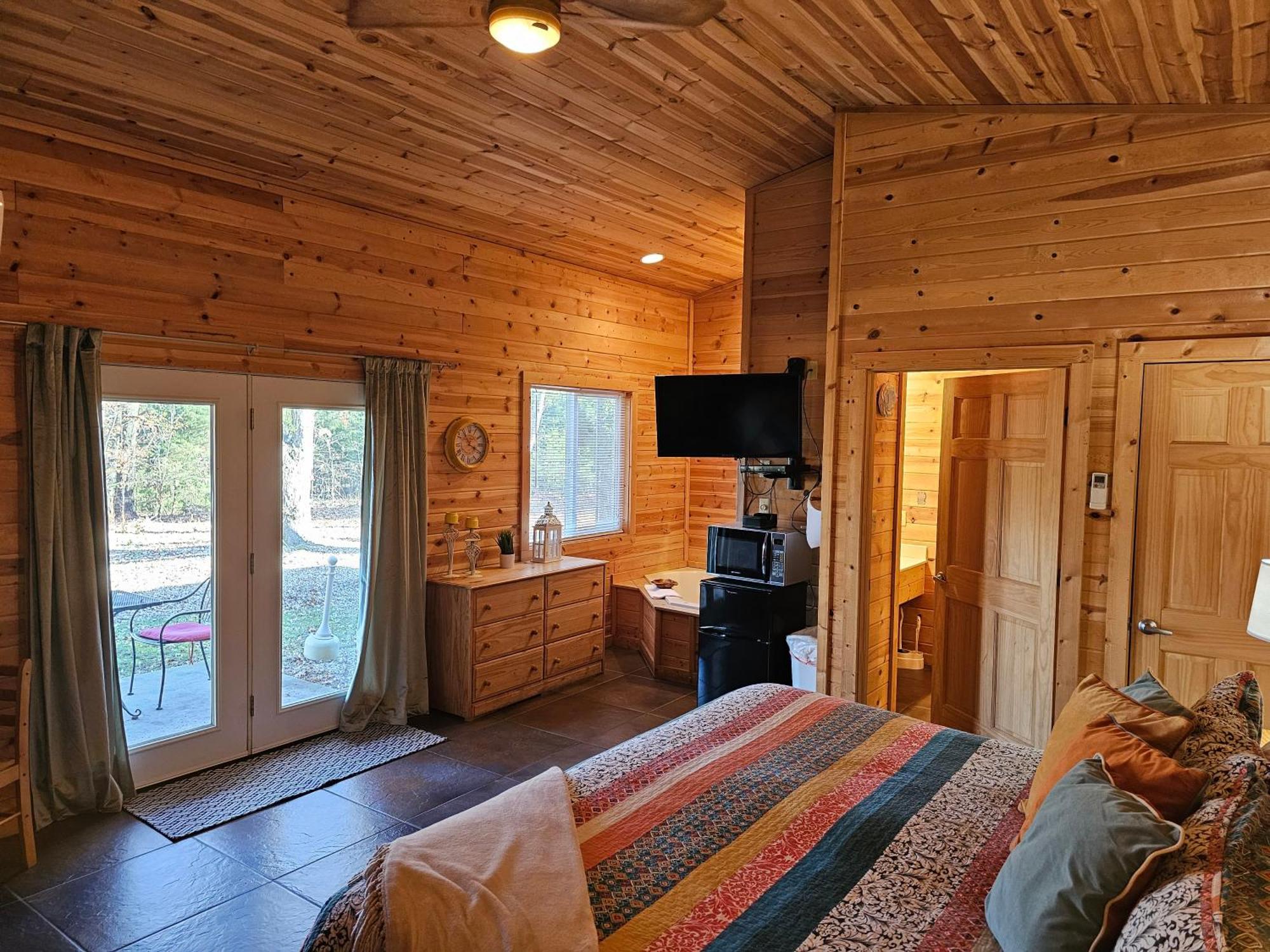 5 Min To Beaver Lake-King Bed-Fire Pit-Jetted Tub #4 Eureka Springs Extérieur photo