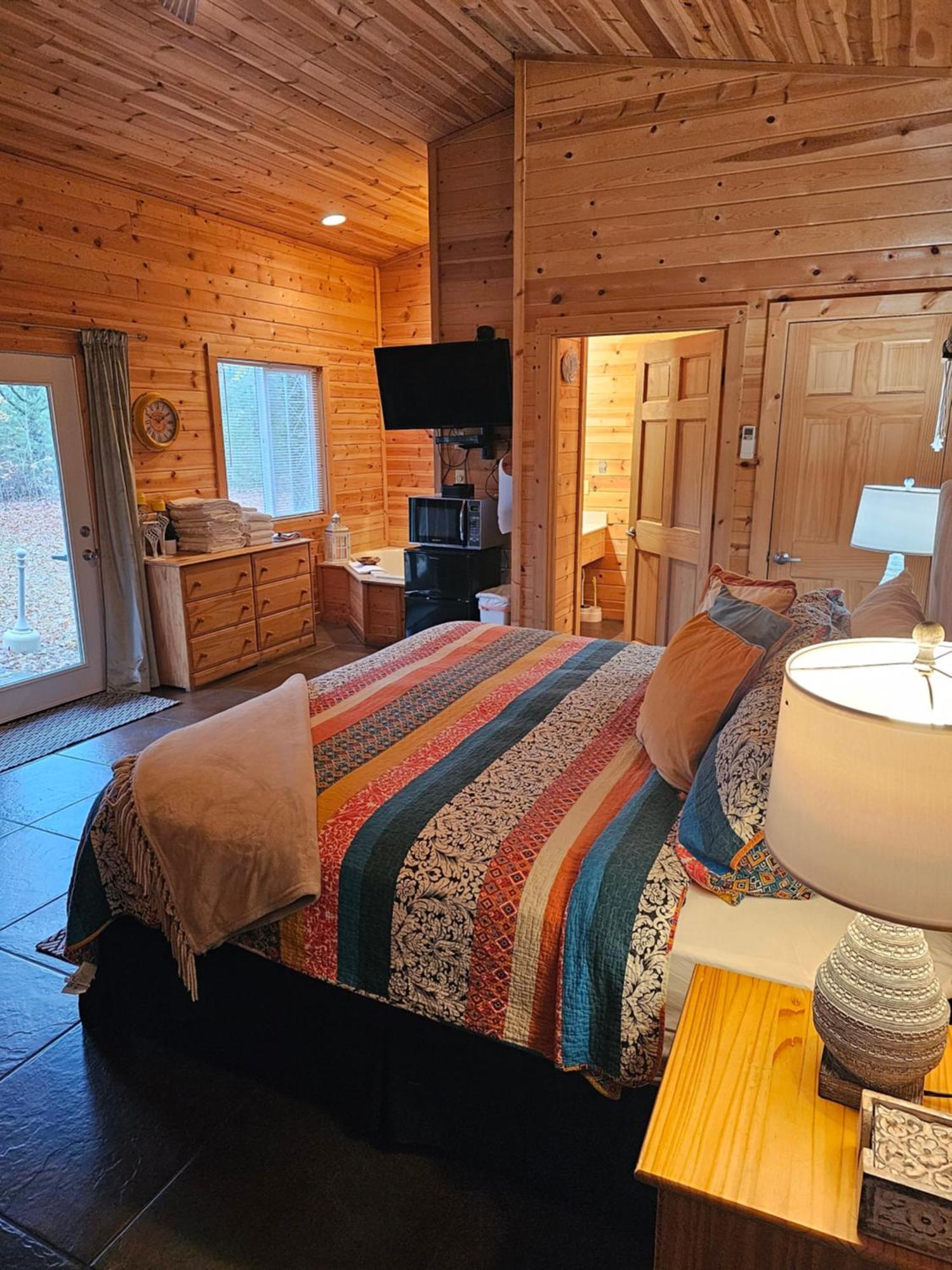 5 Min To Beaver Lake-King Bed-Fire Pit-Jetted Tub #4 Eureka Springs Extérieur photo